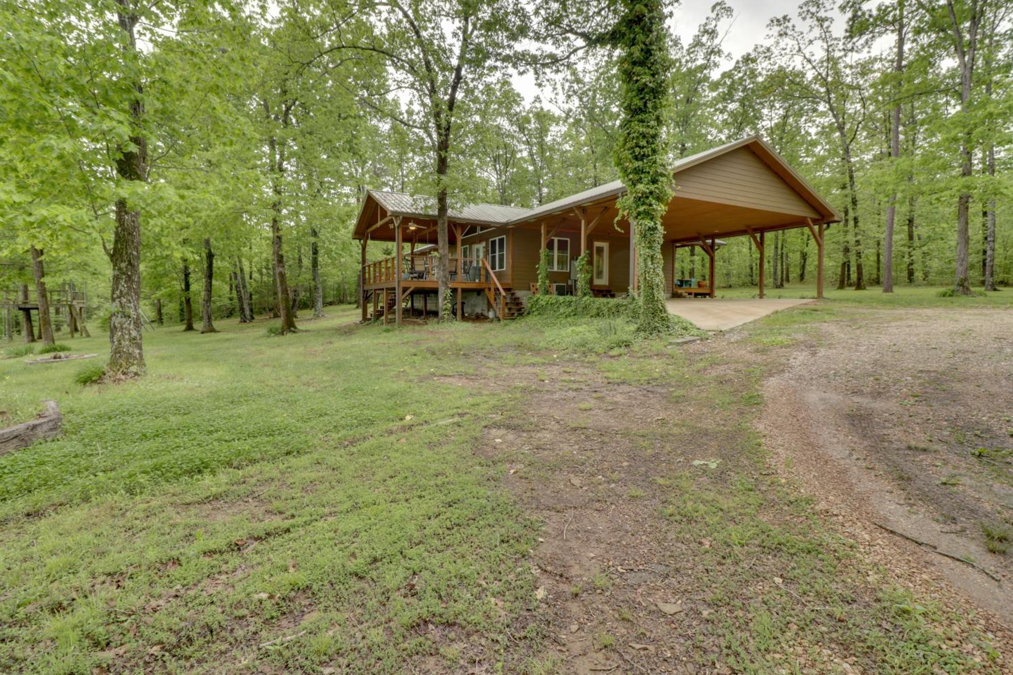 Spacious And Elegant Mountain View Cabin With Deck! エクステリア 写真
